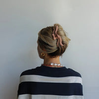 Wavy Hold Everything Claw