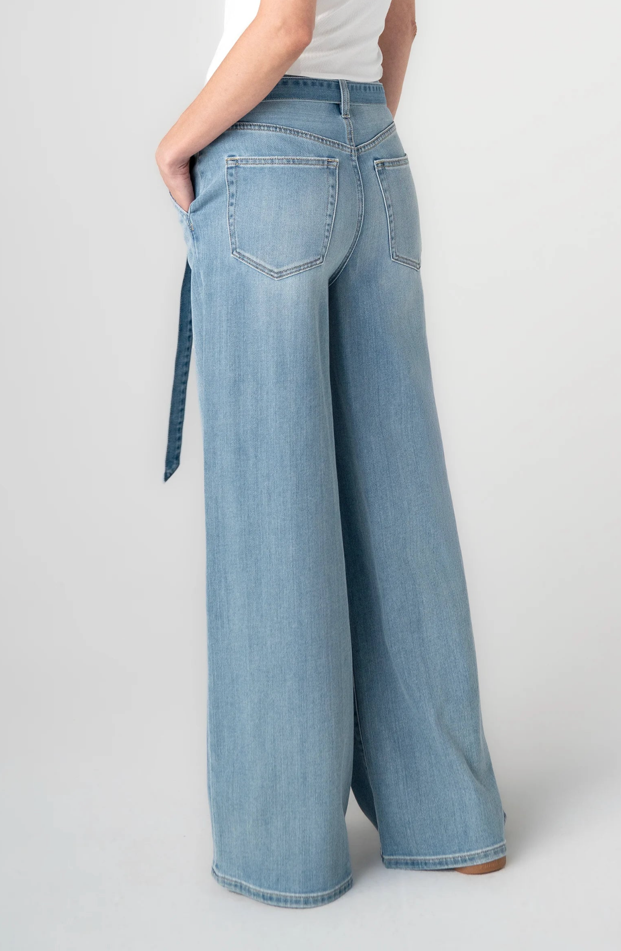 High Rise Super Stride with Belt