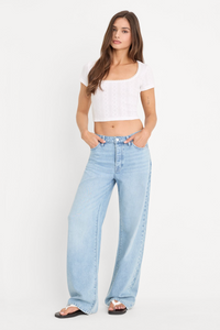 Weightless Wide Jeans