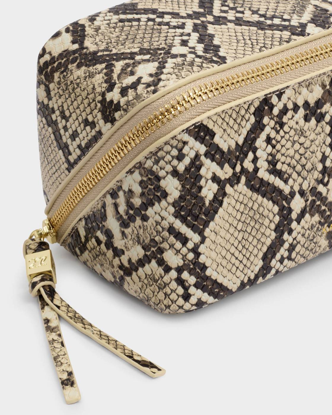 The Wild Side Beauty Bag